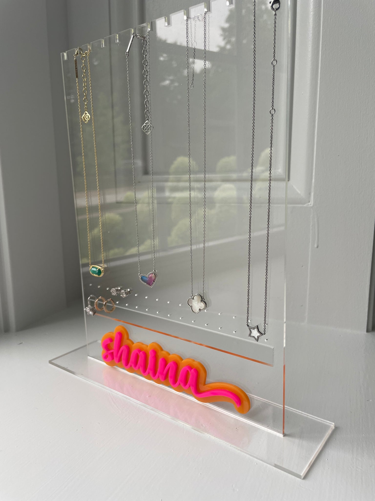 Personalized Acrylic Jewelry Organizer Stand – A Wink and A Nod