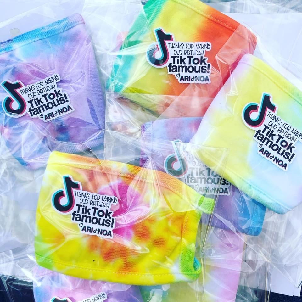 Custom Gift Stickers: Diecut
